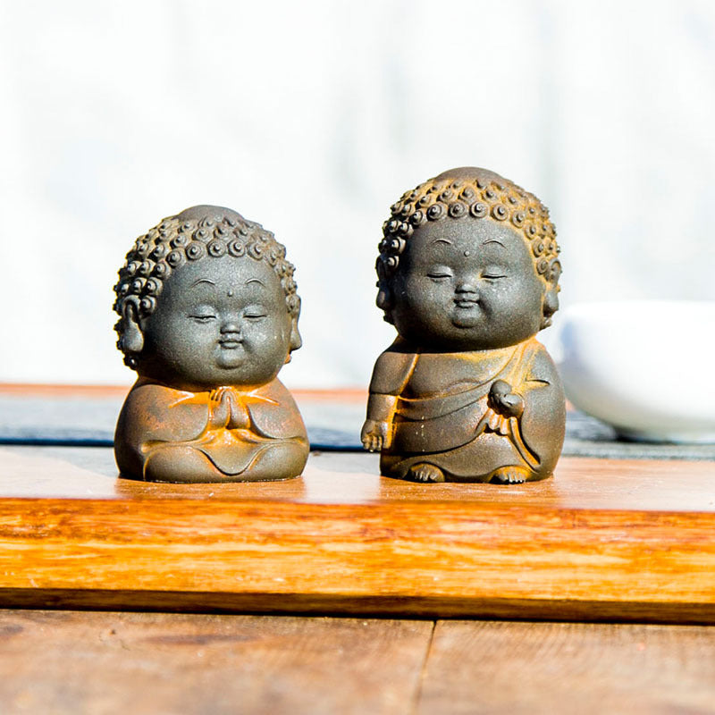 Chinese Style Small Buddha Figurine - Handcrafted Cast Iron Zen Decor, Spiritual Meditation Art for US Living Room Table