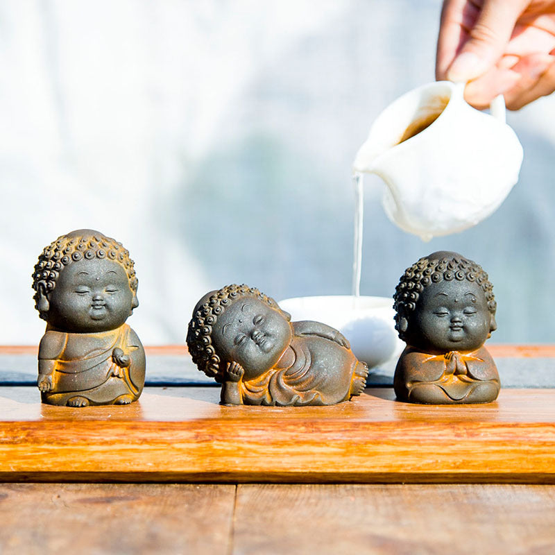 Chinese Style Small Buddha Figurine - Handcrafted Cast Iron Zen Decor, Spiritual Meditation Art for US Living Room Table