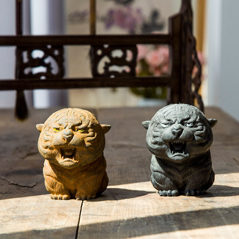 Chinese Lucky Tiger Figurine – Handmade Faux Cast Iron, Raisable Tea Pet, Wellness Desk Decor, Collectible for US Tea Enthusiasts