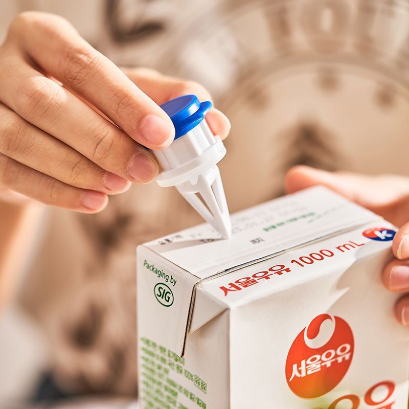 Anti-Spill Boxed Drink Spout – Covered, Milk Beverage Pourer, Reusable Lid