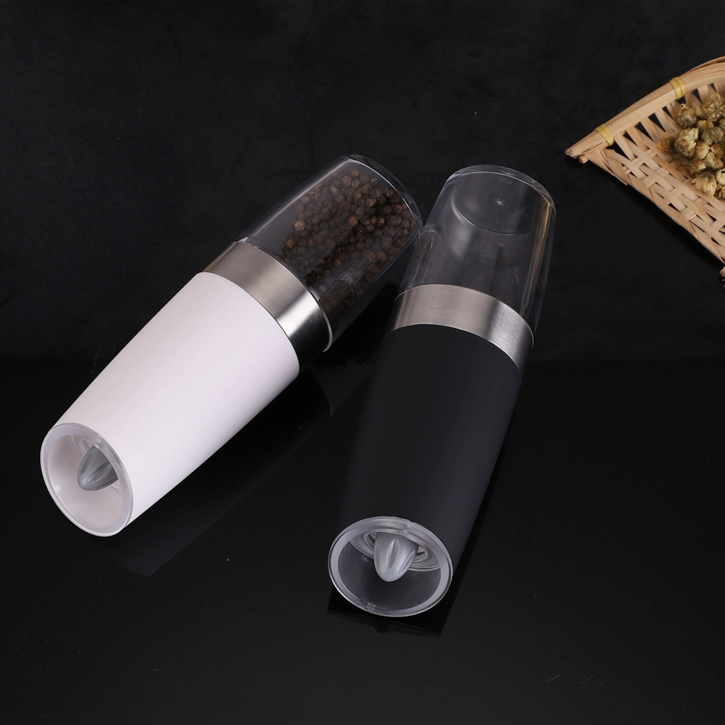 Electric Pepper Grinder for Home - Adjustable Coarseness, Rechargeable, Ideal for Black Pepper & Sea Salt, Must-Have Kitchen Gadget in USA